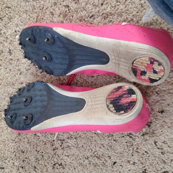Nike pink 8.5 track running shoes - Picture 4 of 6